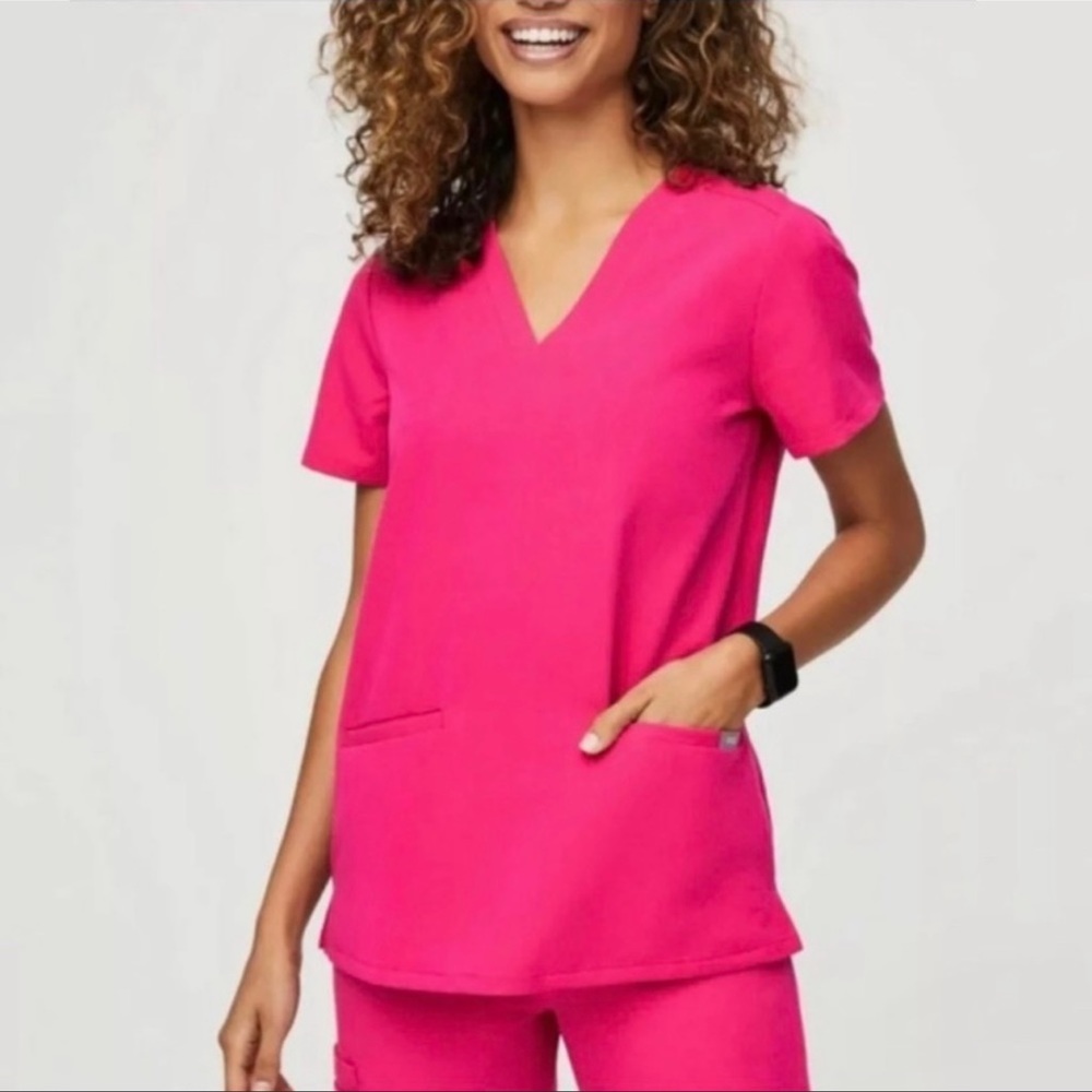 Figs Casma Three Pocket Scrub Top Pink Large